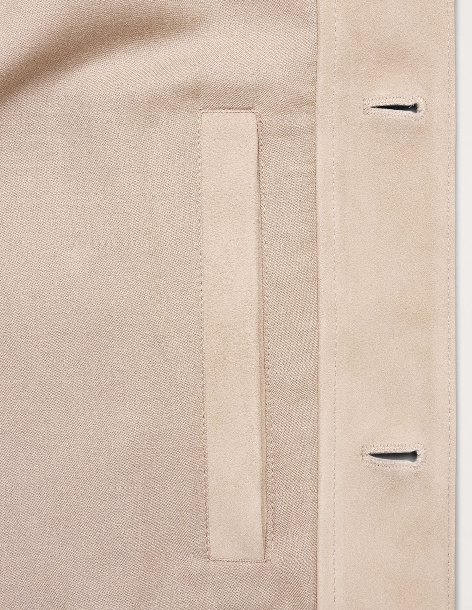 Chamarra casual con bolsillos para hombre