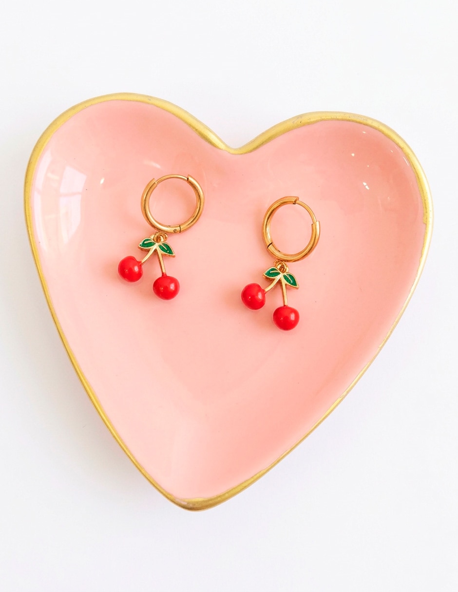 Aretes de aro con cereza Ana Maria Mexico Moda en Tendencia con acabado brillante