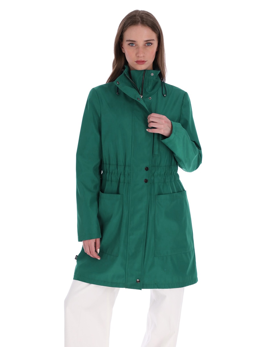 Gabardina resistente al agua con bolsillos Shyla para mujer