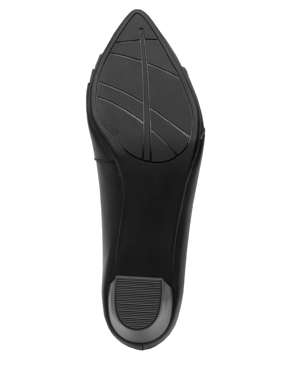 Zapatilla de piel 2