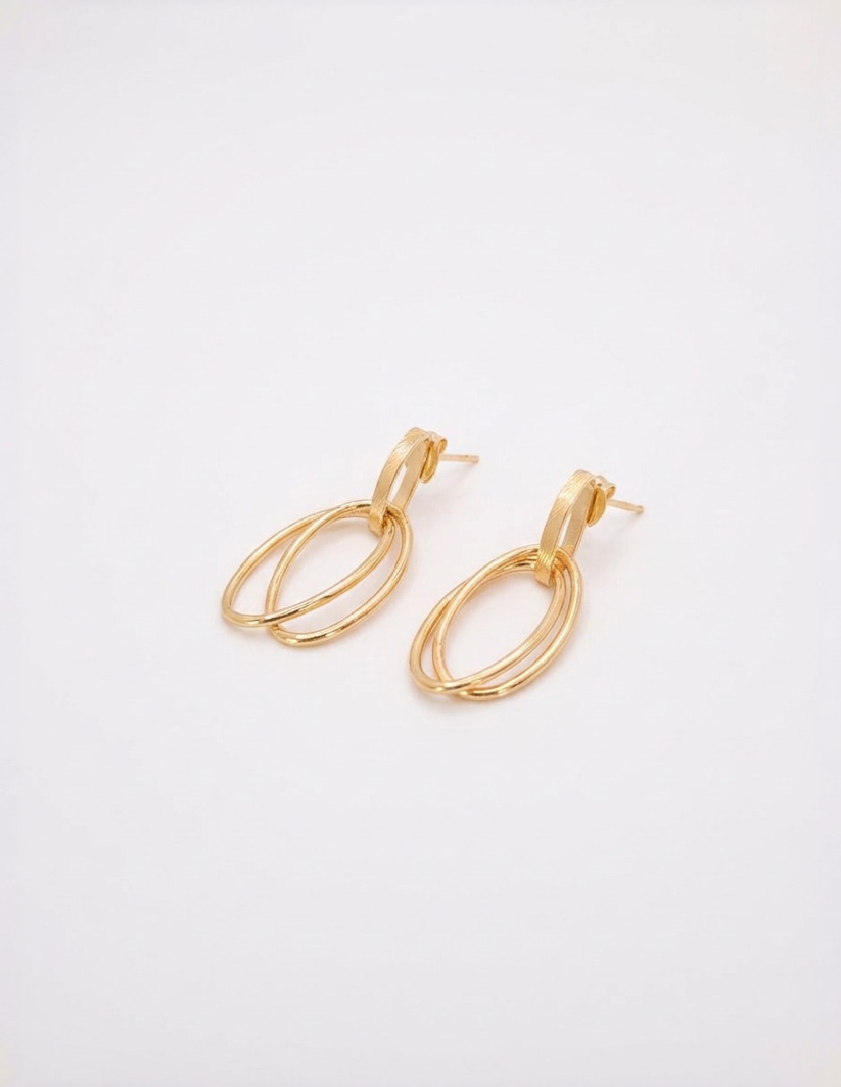 Aretes de aro Generica de oro laminado 18 K