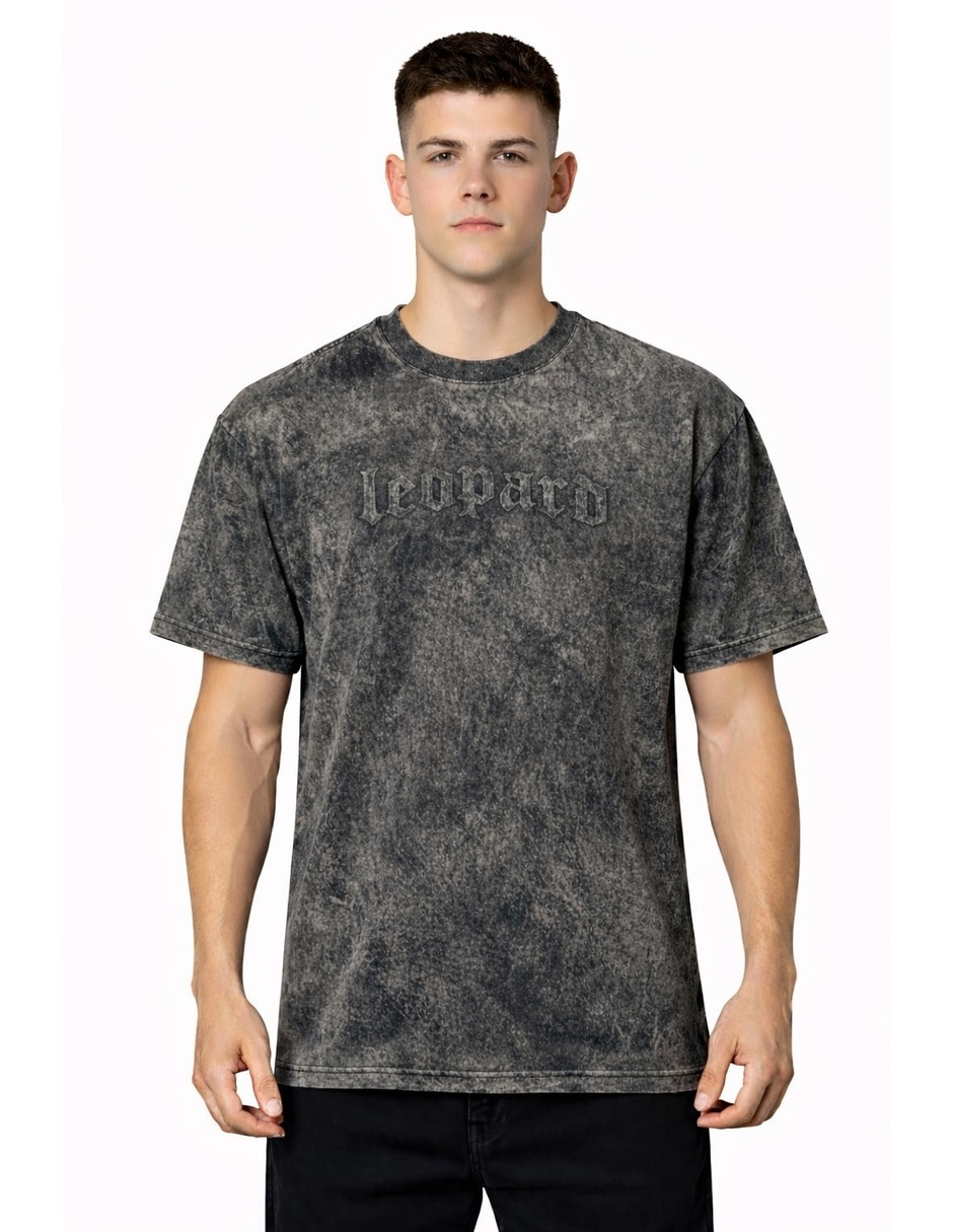 Playera John Leopard cuello redondo para hombre