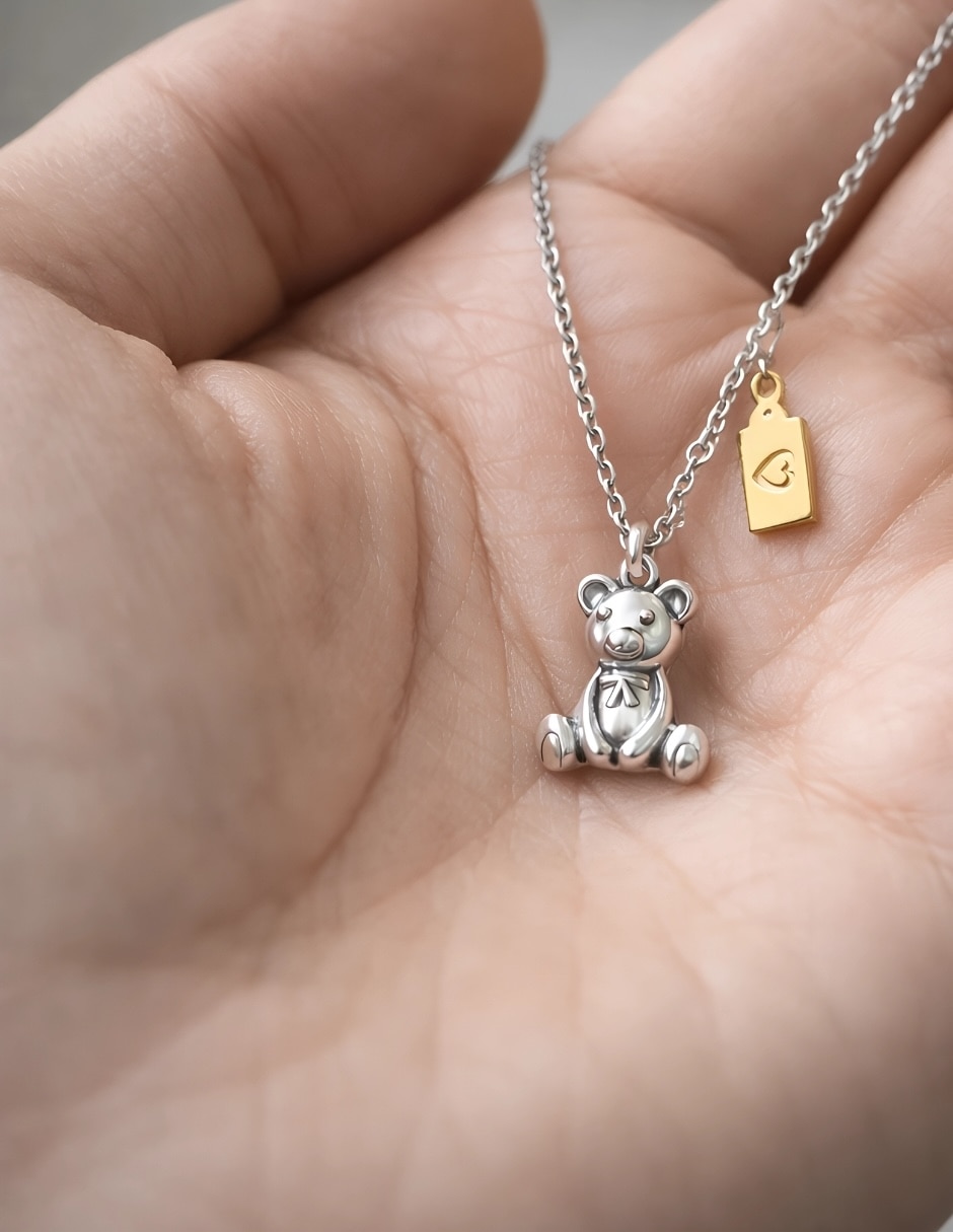 Collar con dije de oso Yoiko Nico de plata P 925