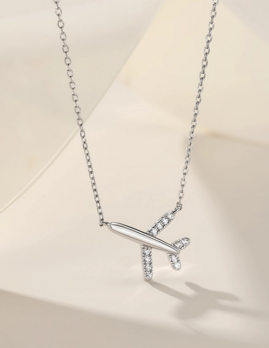 Collar de avión Yoiko Voyage de plata P 925