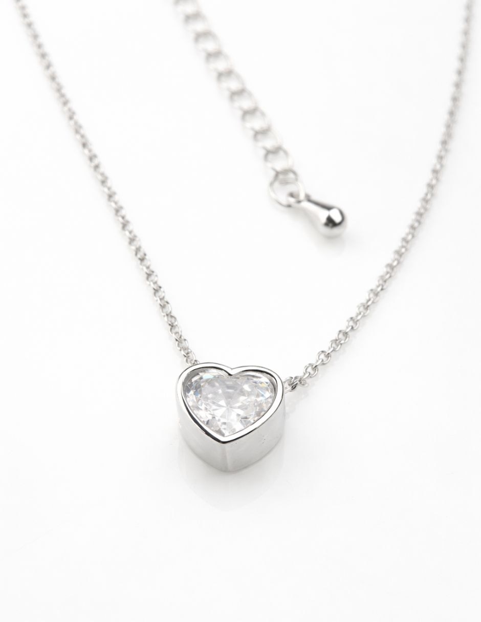 Collar con dije de corazón Yoiko Élan