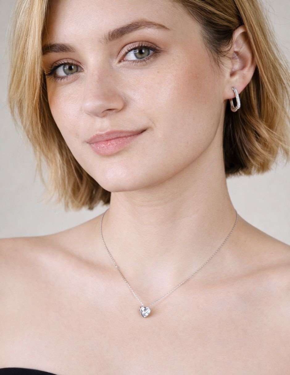Collar con dije de corazón Yoiko Élan