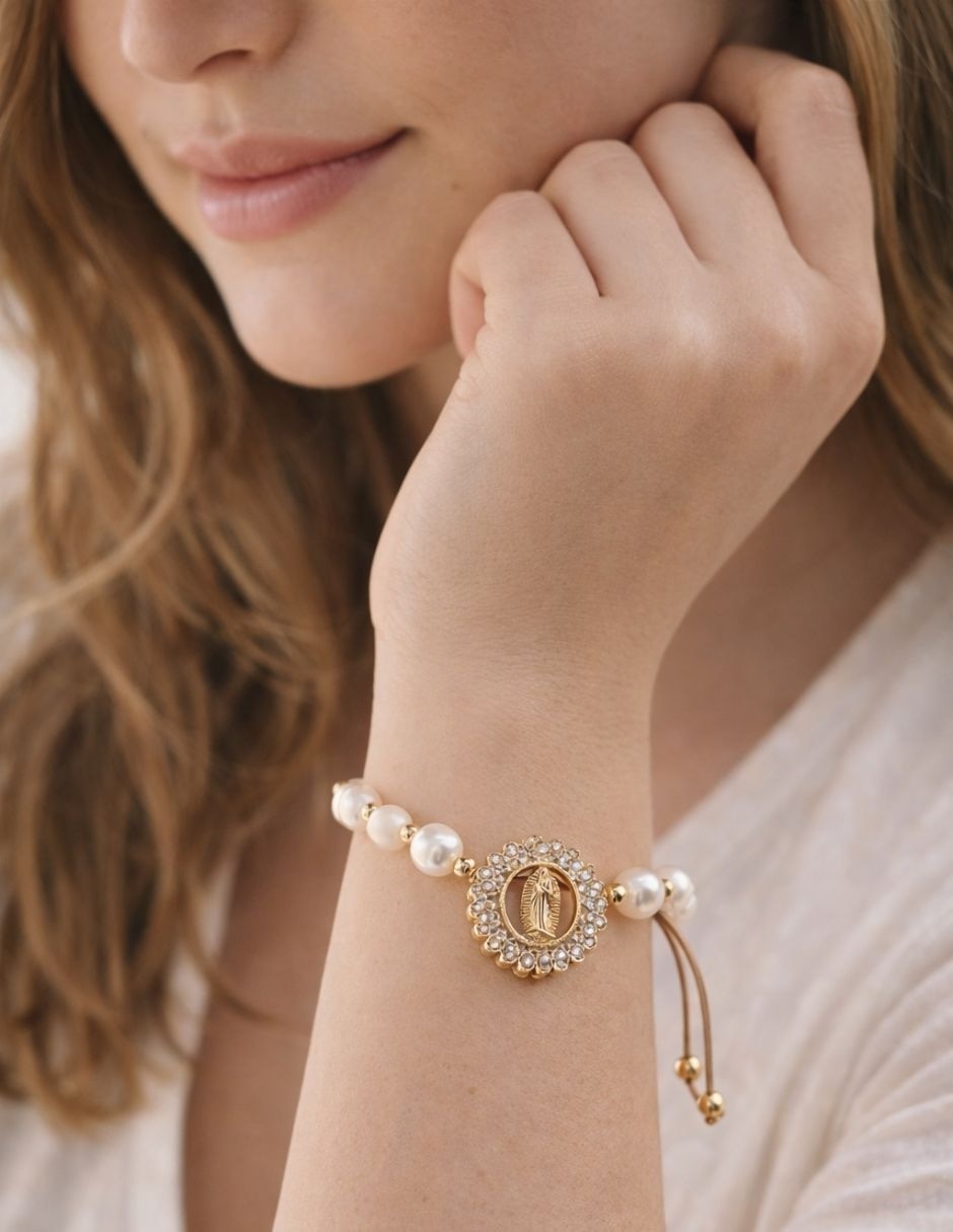 Pulsera de perla 18 k Devoción con acabado baño de oro 2