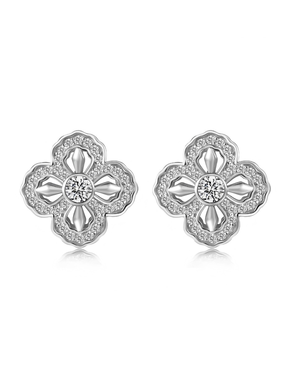 Aretes cortos de flor Yoiko Bloom de plata P925 con acabado baño rodio zirconia