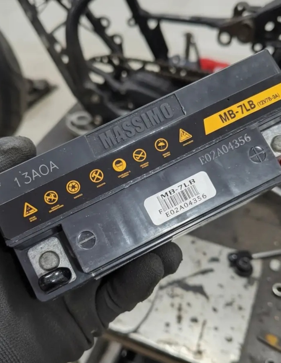Moto batería Massimo 12N7B-3A
