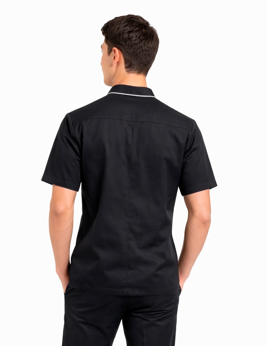 Uniforme estilo relajado para hombre 4