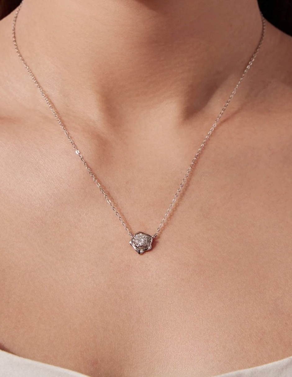 Collar con dije de flor Chulada Beauty de plata P 925