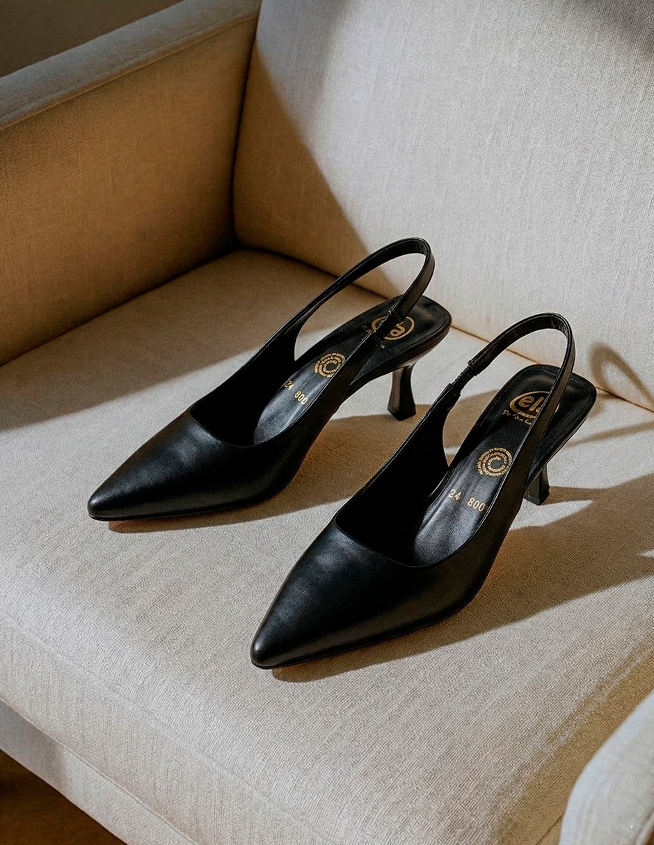 Zapatilla vinipiel ela de pies a cabeza zapatos de tacón