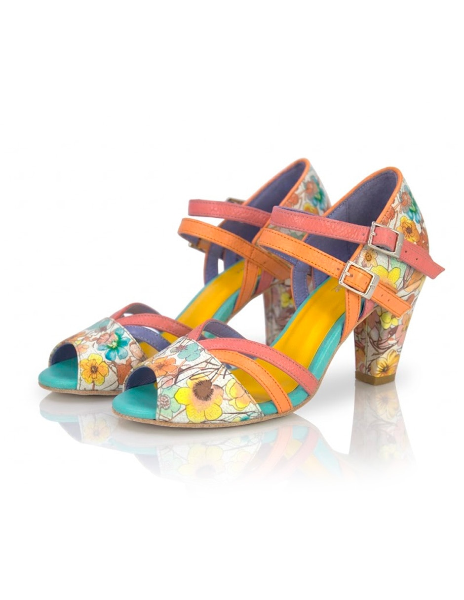 Zapatilla de piel 2