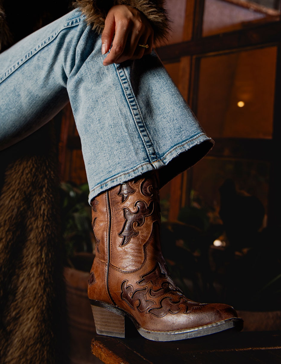 Bota abajo de la rodilla texaban de piel para mujer
