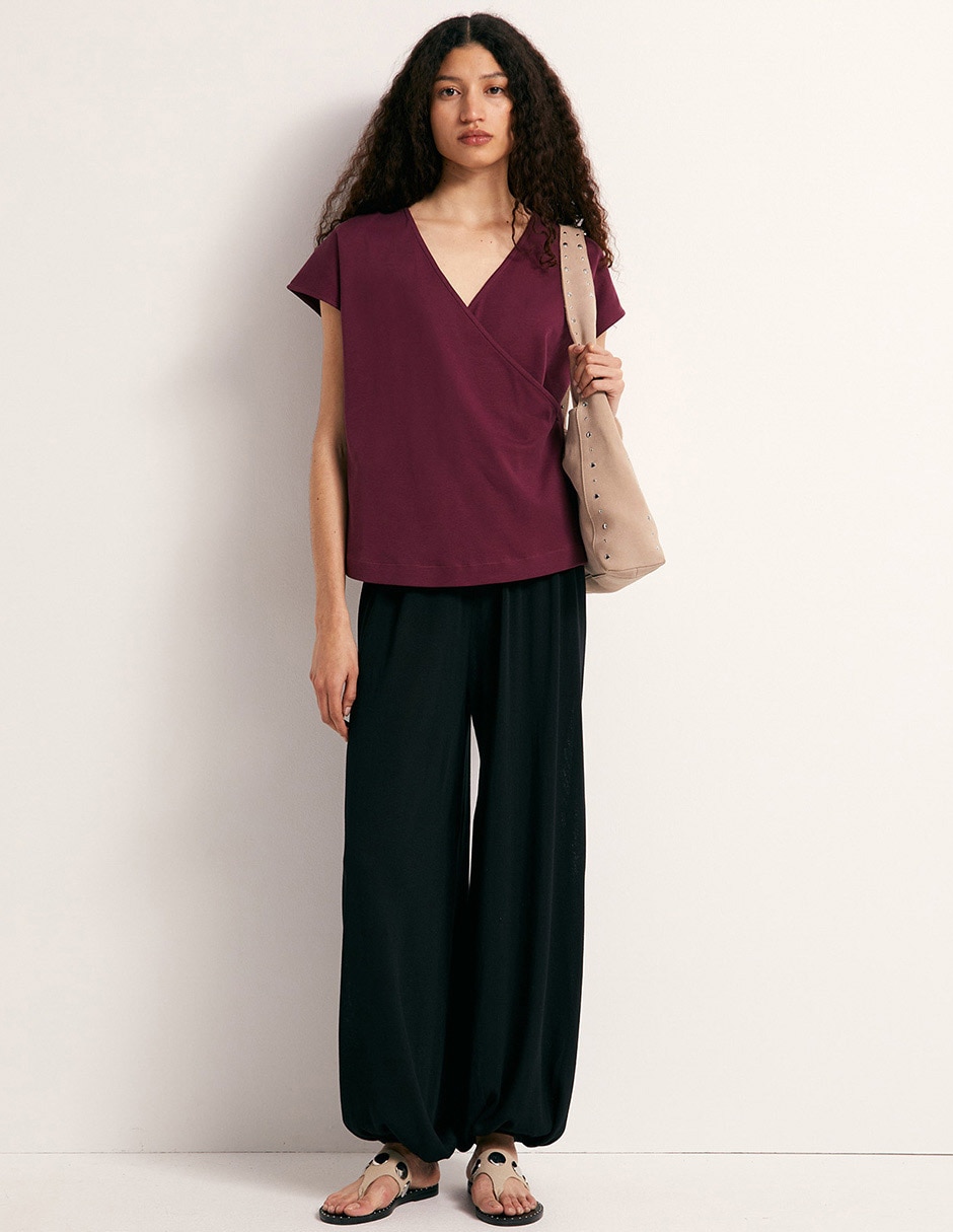 Playera cuello v para mujer 4