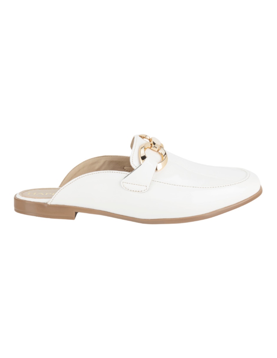 Zapato de charol para mujer