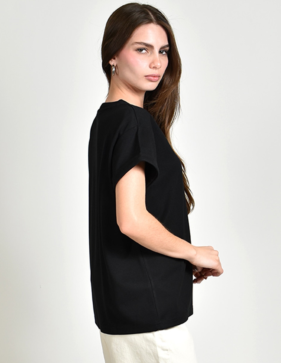 Playera manga corta cuello redondo para mujer 3