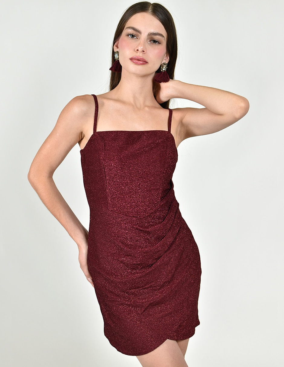 Vestido corto de fiesta escote cuadrado Vestido corto de fiesta escote cuadrado