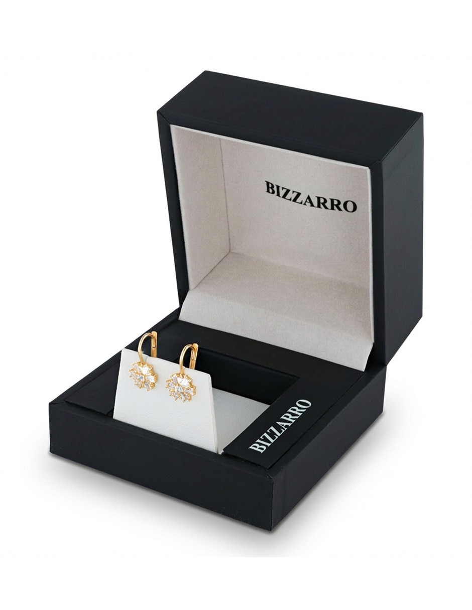 Aretes cortos de Flor de oro rosa 14 K con acabado brillante zirconia 3