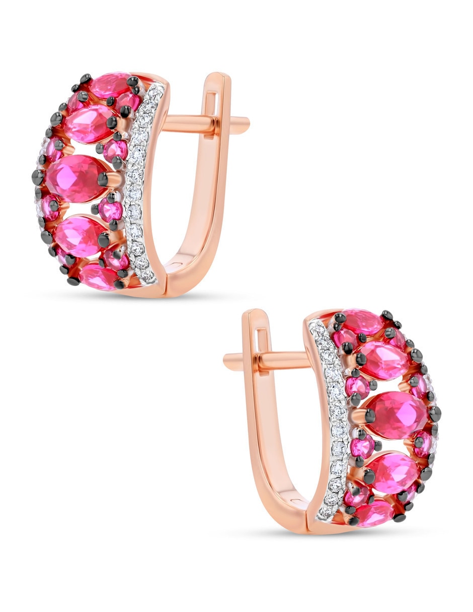 Aretes cortos de oro rosa 14 k con acabado brillante diamante 2