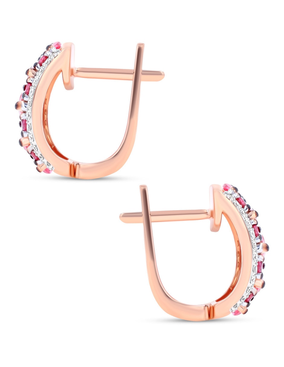 Aretes cortos de oro rosa 14 k con acabado brillante diamante Aretes cortos de oro rosa 14 k con acabado brillante diamante