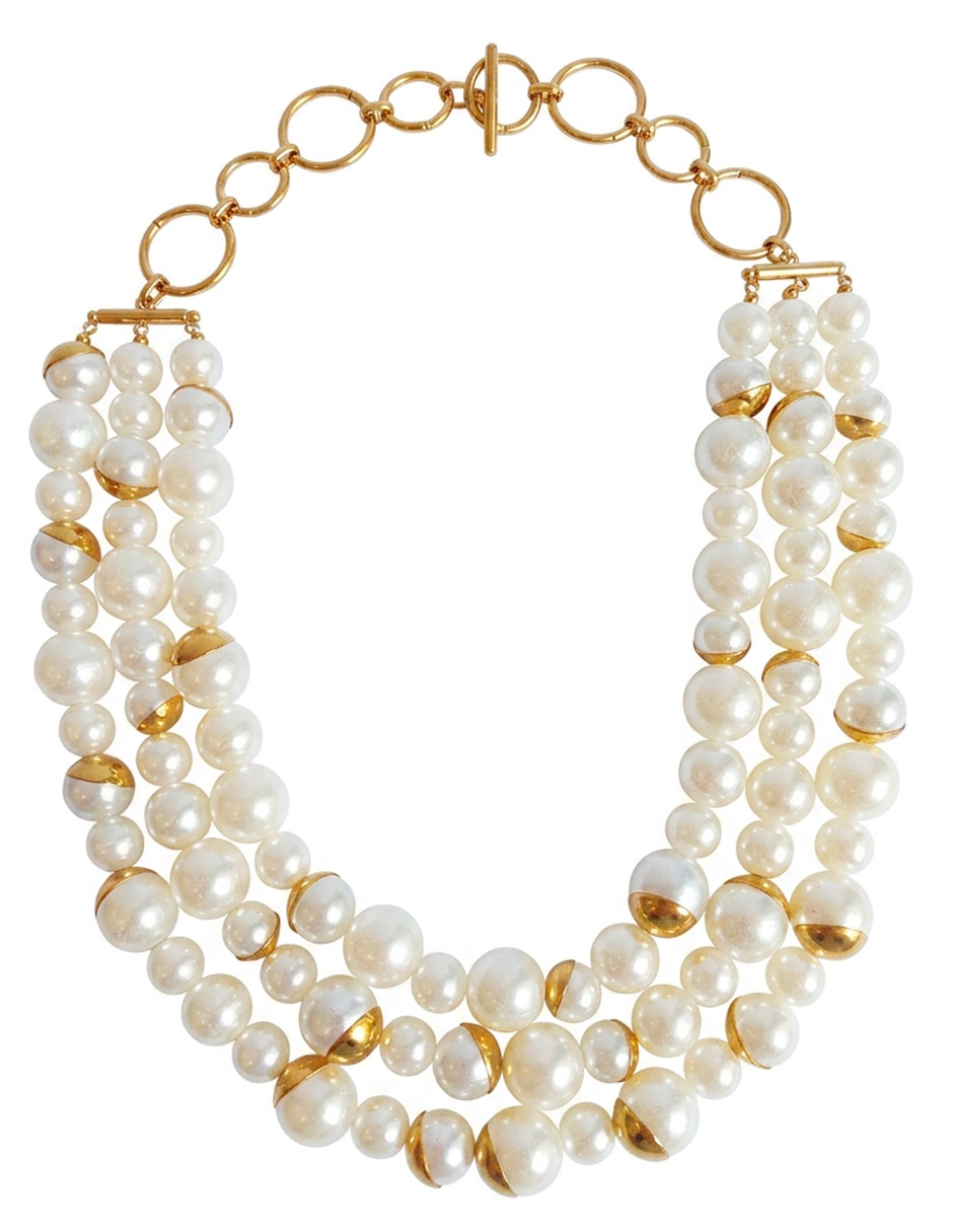 Collar de varios hilos