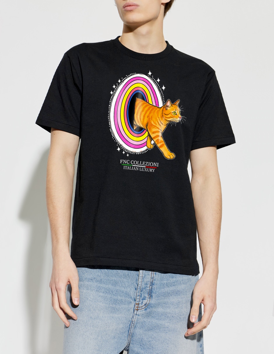 Playera stranger cat cuello redondo para hombre Playera stranger cat cuello redondo para hombre