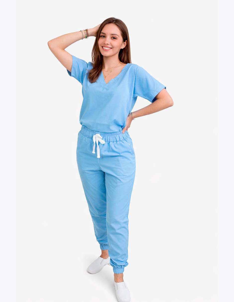 Pijama quirúrgica estilo relajado para mujer 2