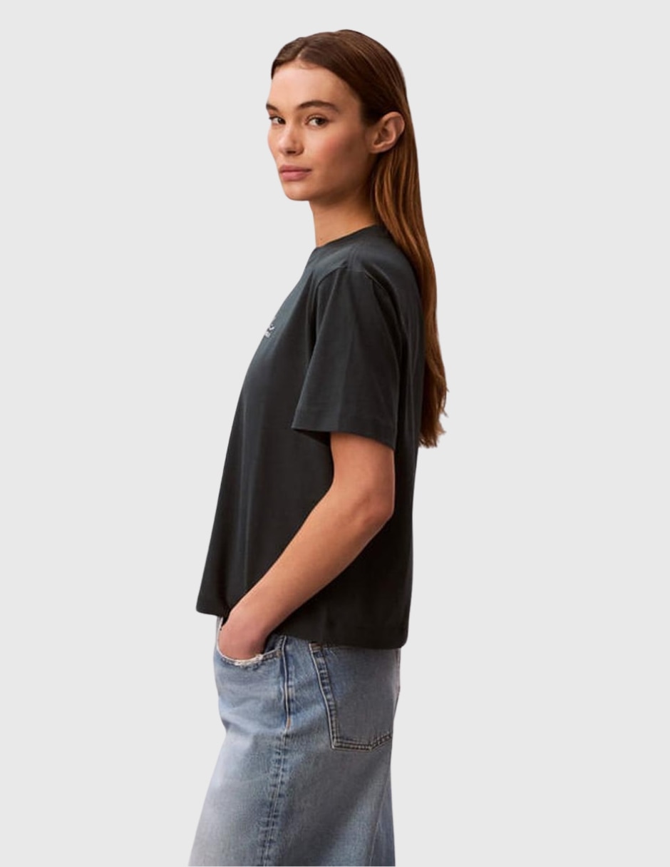 Playera manga corta cuello redondo para mujer 5