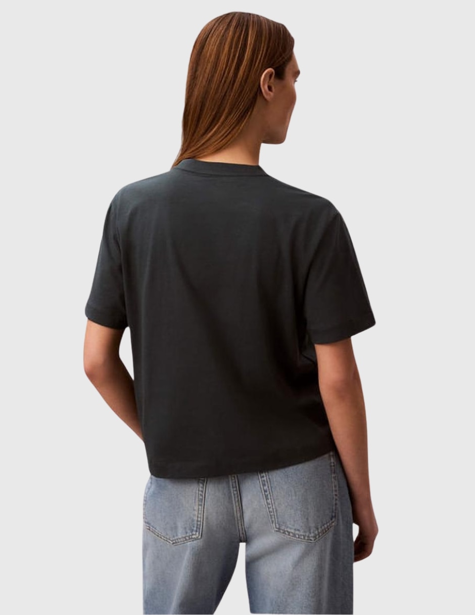 Playera manga corta cuello redondo para mujer 3