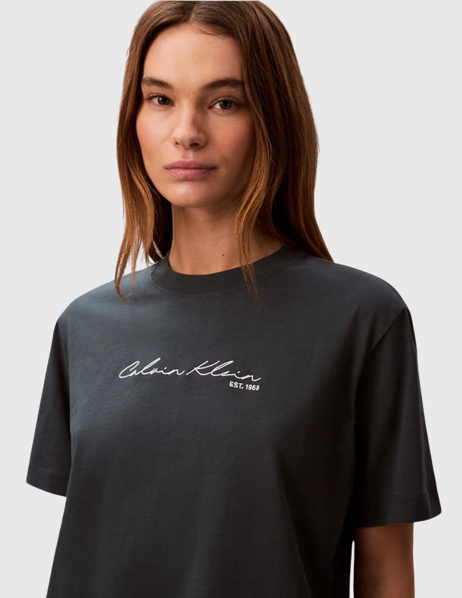Playera manga corta cuello redondo para mujer 2