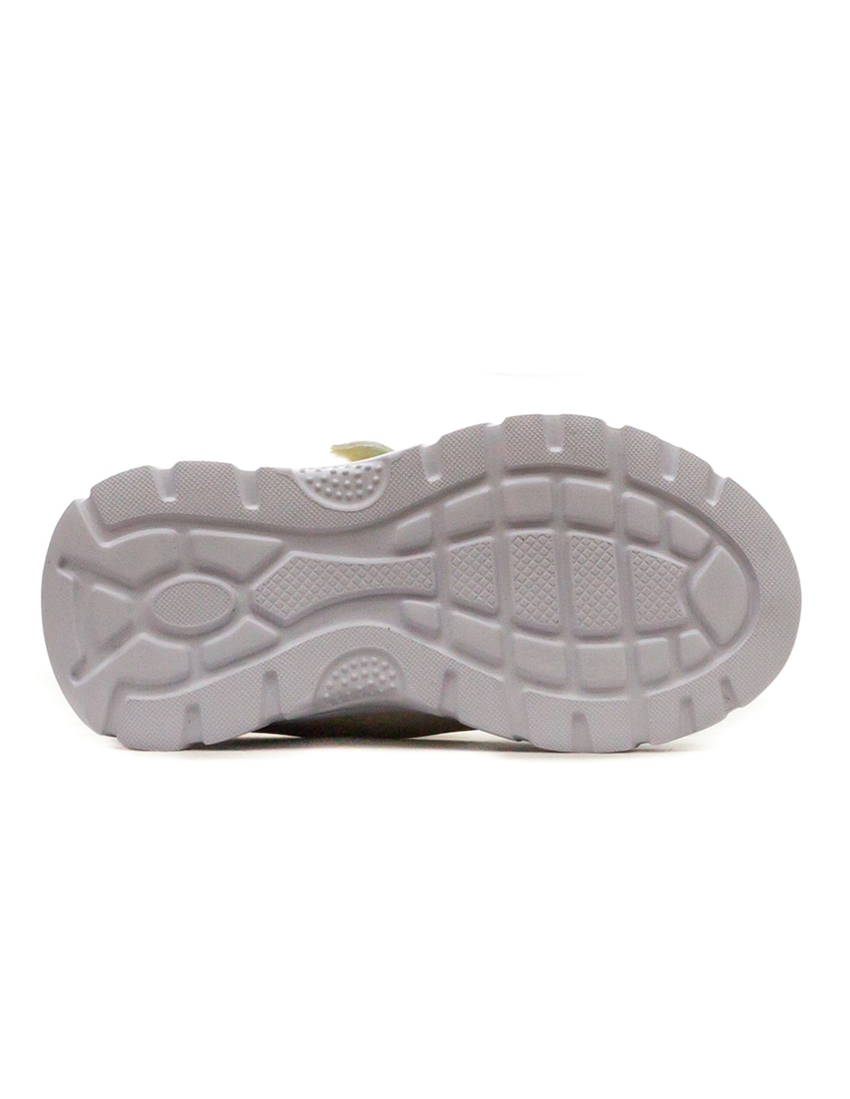 Tenis audaz para niño