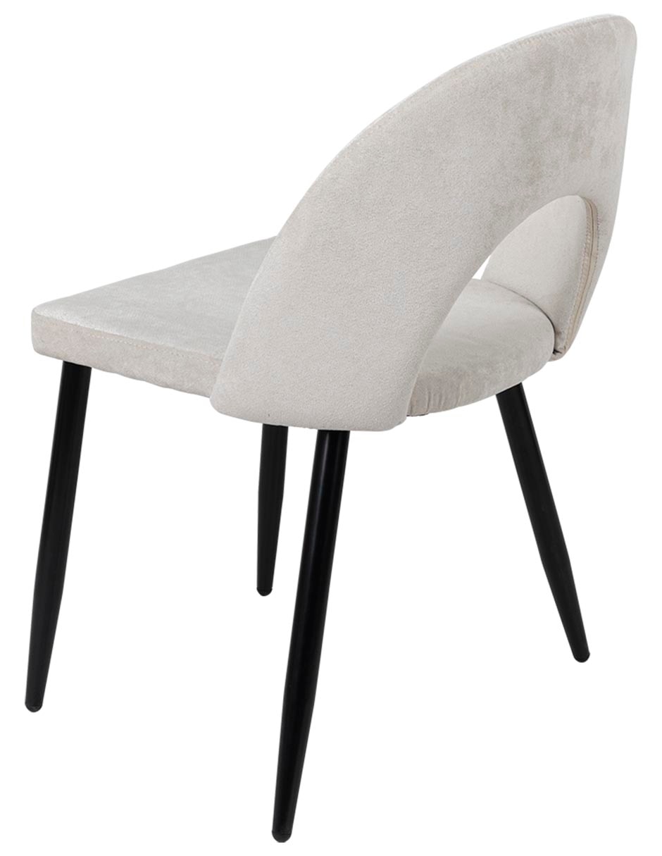 Silla albania de metal y tela 5