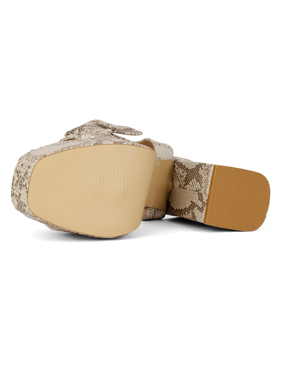 Sandalia para mujer 9