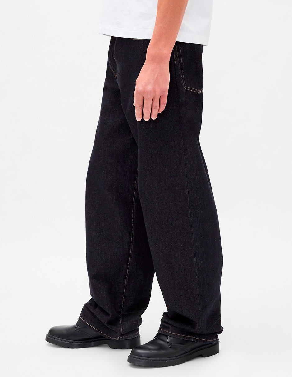 Jeans relaxed lavado obscuro para hombre 2