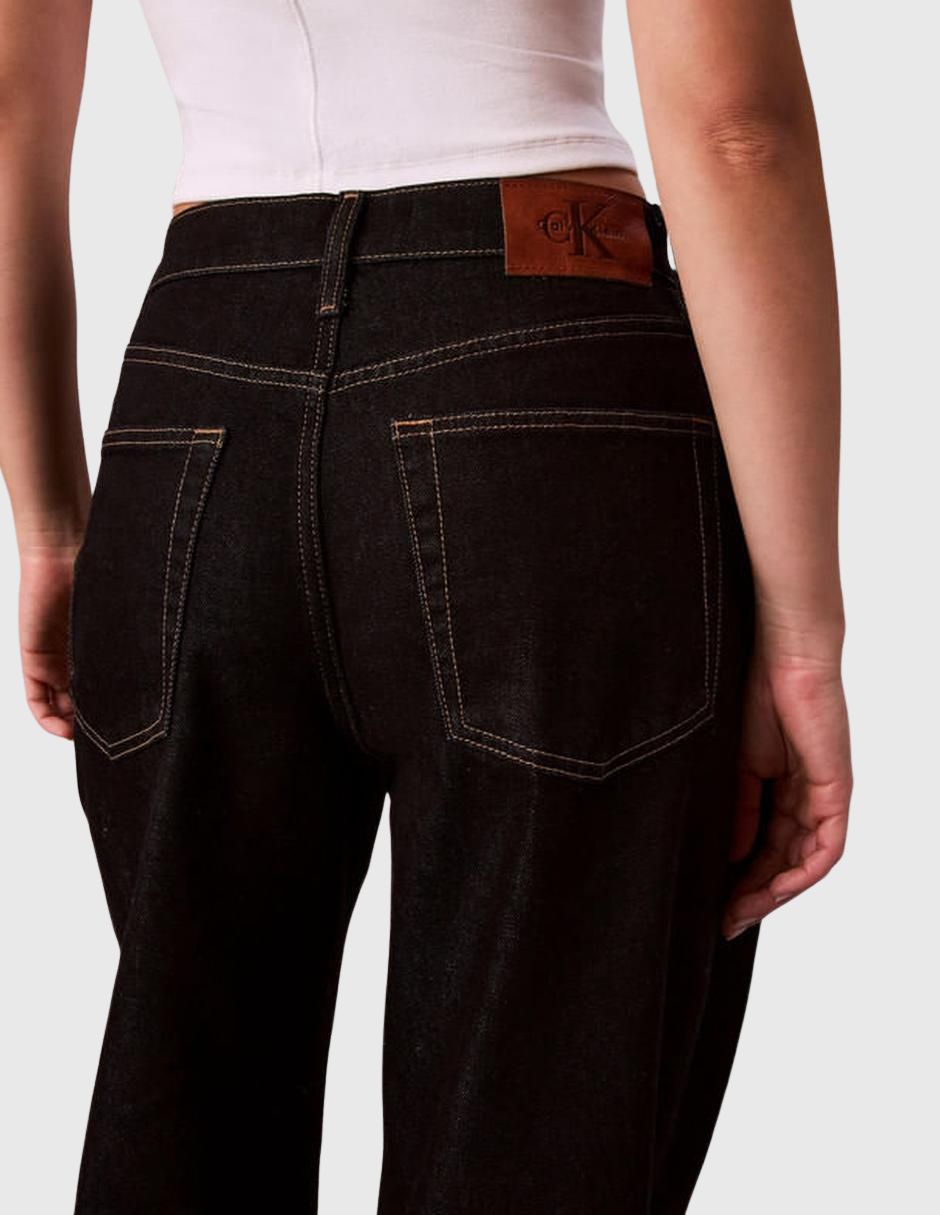 Jeans wide leg Calvin Klein corte a la cintura para mujer
