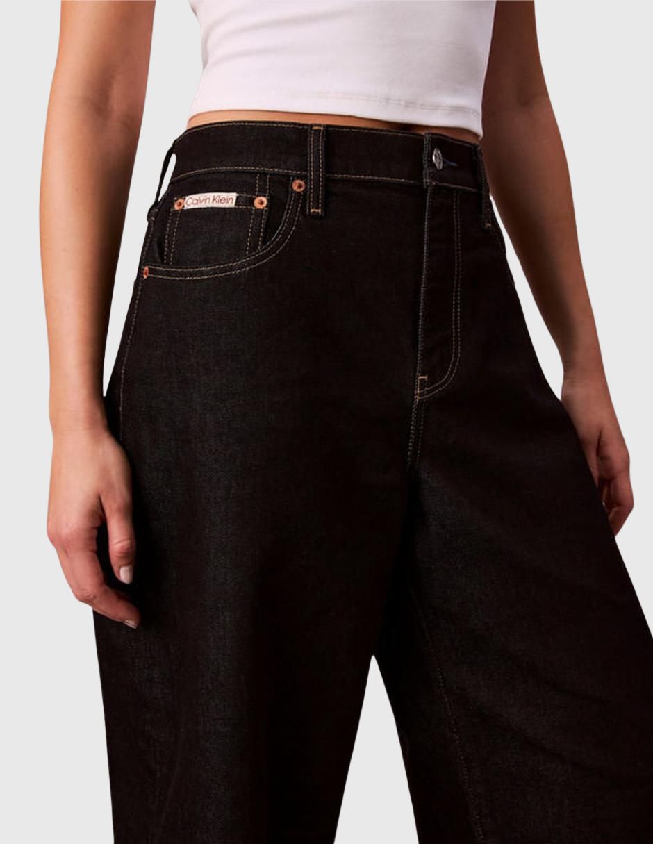 Jeans wide leg Calvin Klein corte a la cintura para mujer
