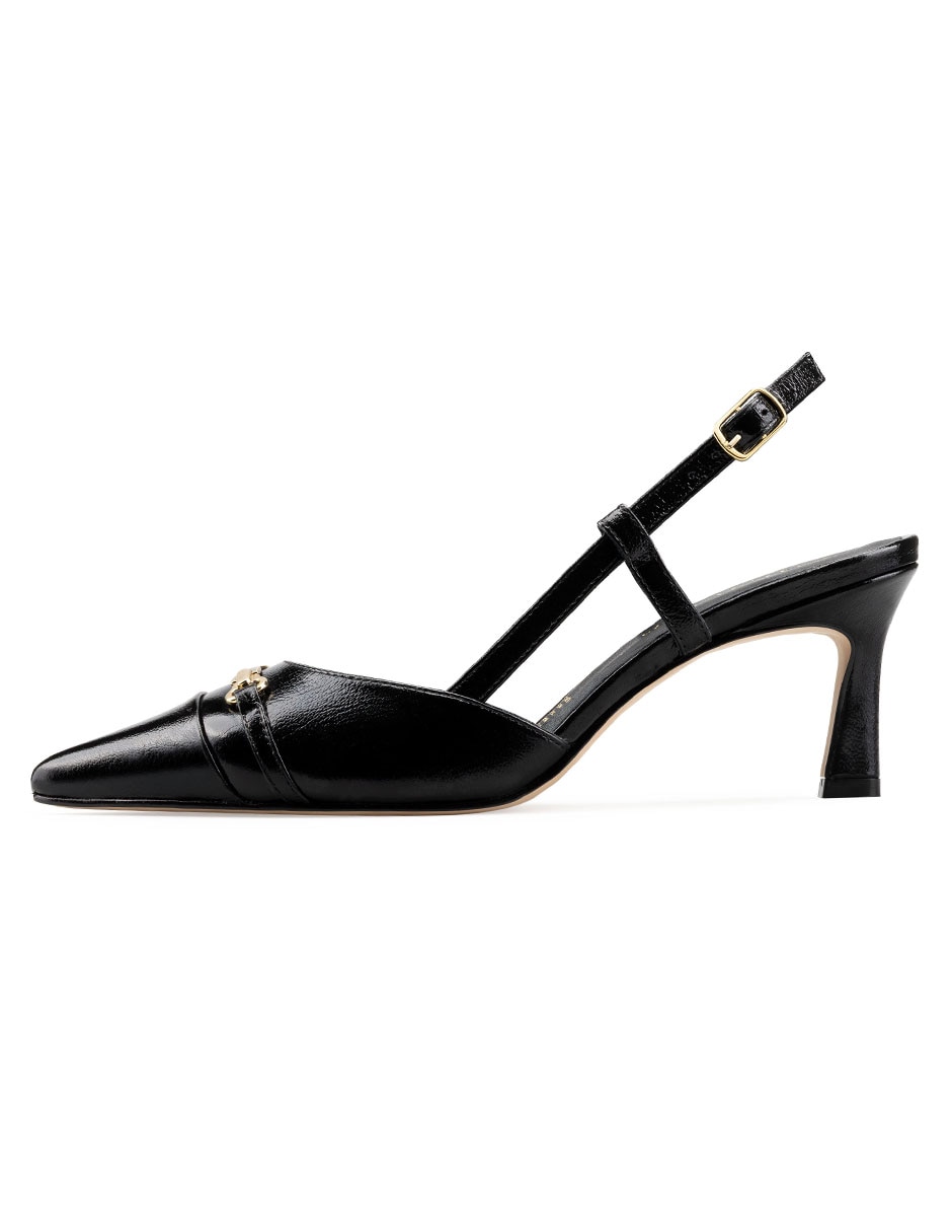 Zapatilla de piel