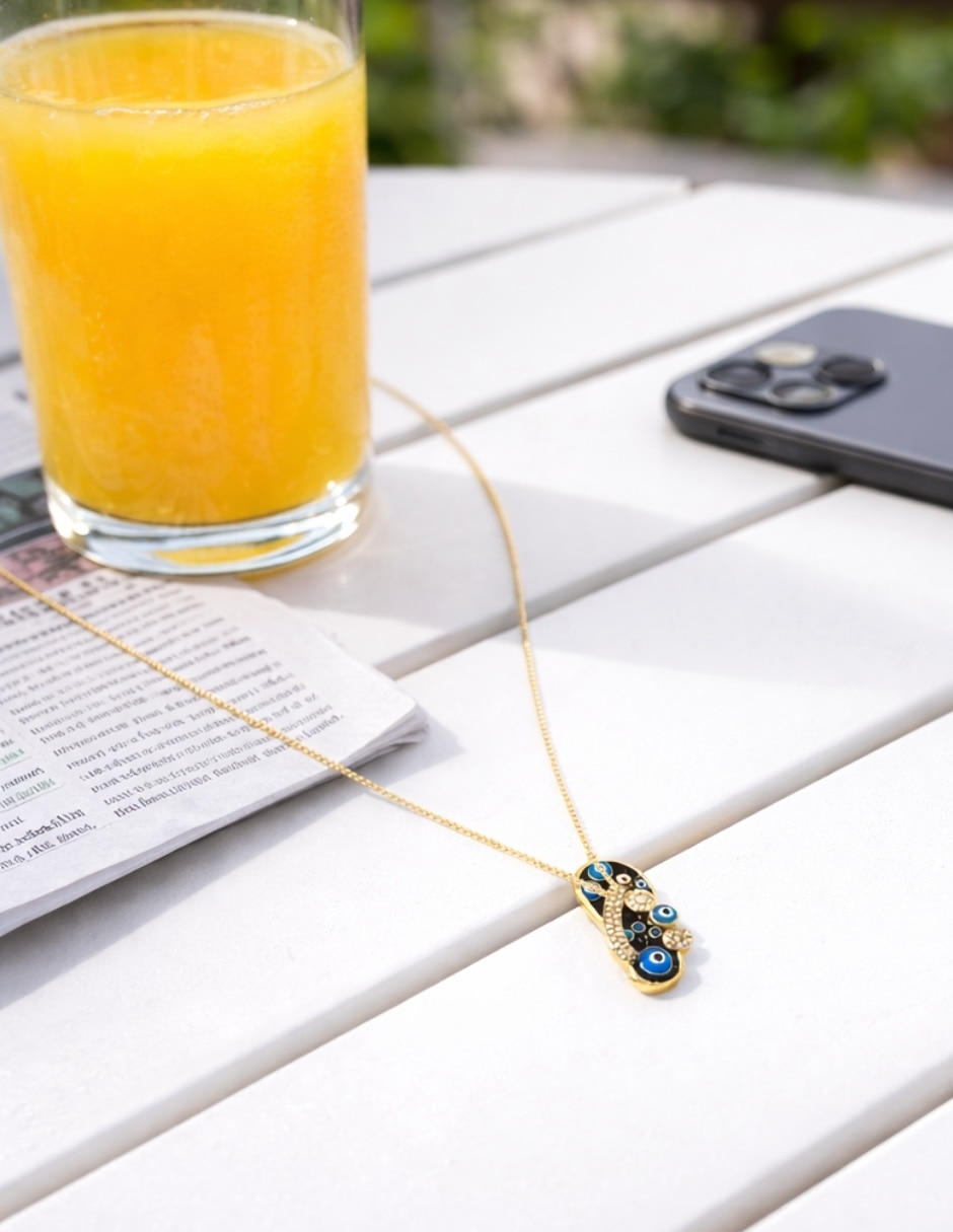 Collar don dije de huarache Yoiko Karia baño de oro 18 K