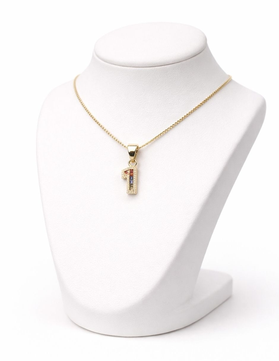 Colar con dije de número baño de oro 18 K 3