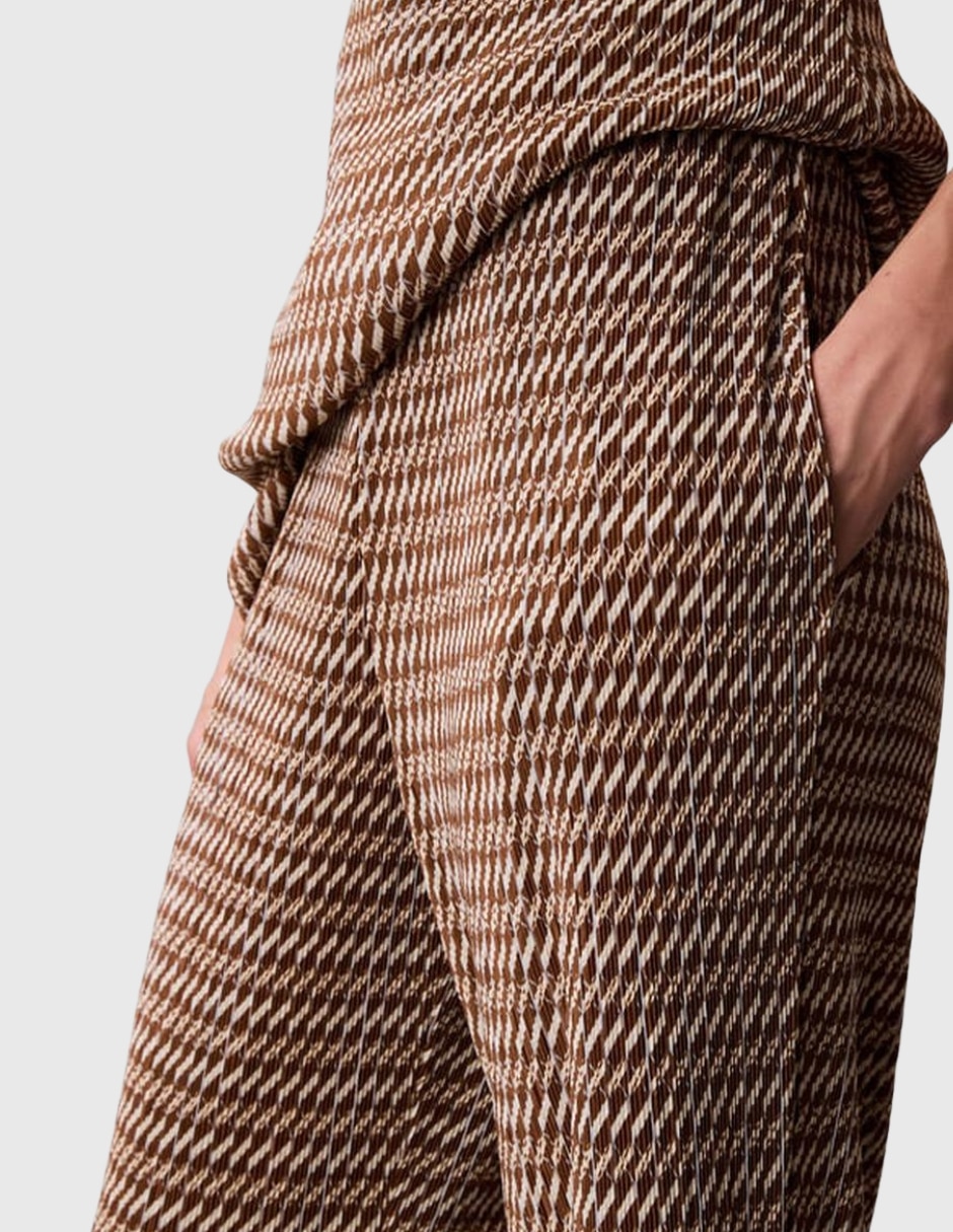 Pantalón relaxed amplio para mujer 4