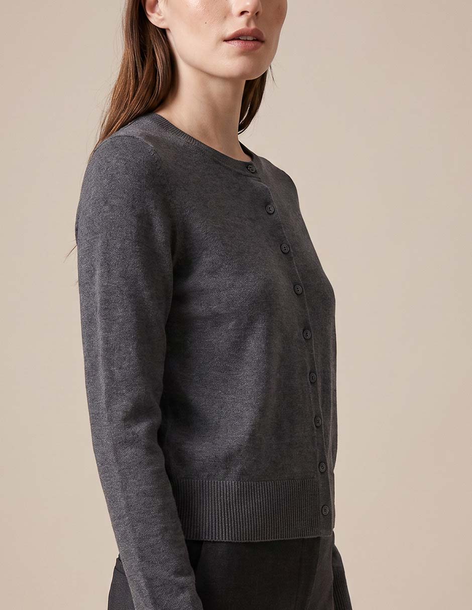 Suéter cuello redondo para mujer 3