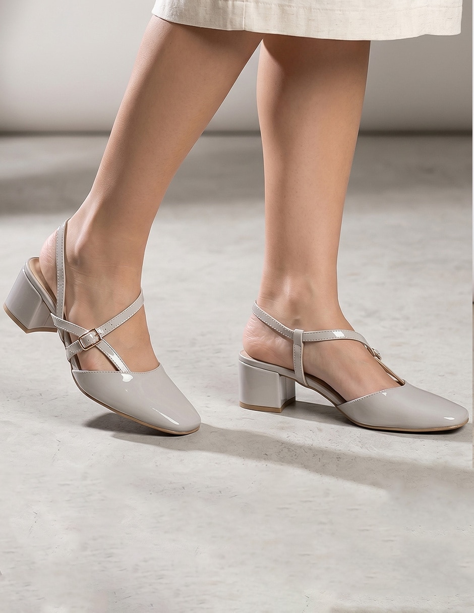 Zapatilla 4