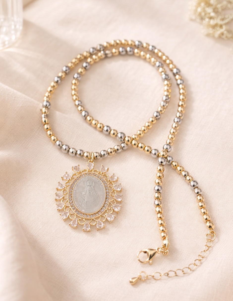 Collar de virgen yoiko medalla