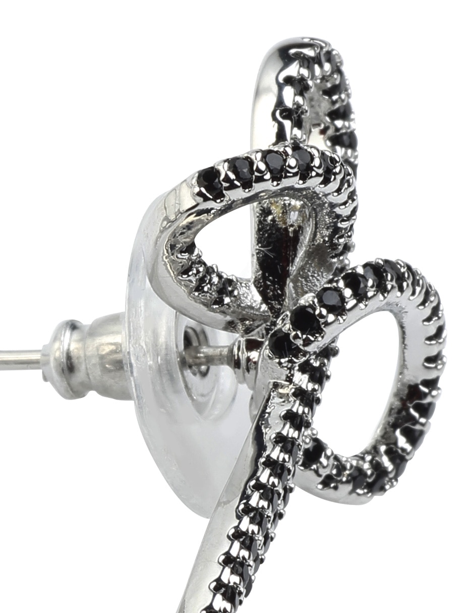 Aretes largos largos de nudo yoiko noir de aleación metálica con acabado liso baño de rodio zirconia