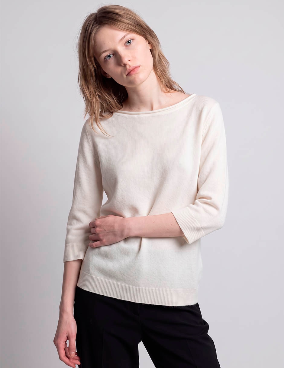 Suéter cuello ojal para mujer