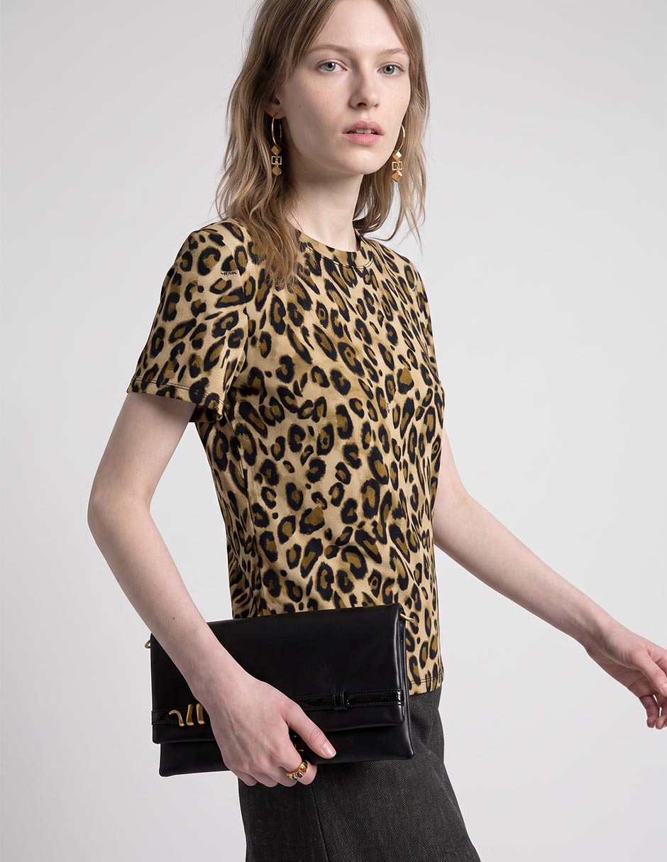 Playera manga corta para mujer 3