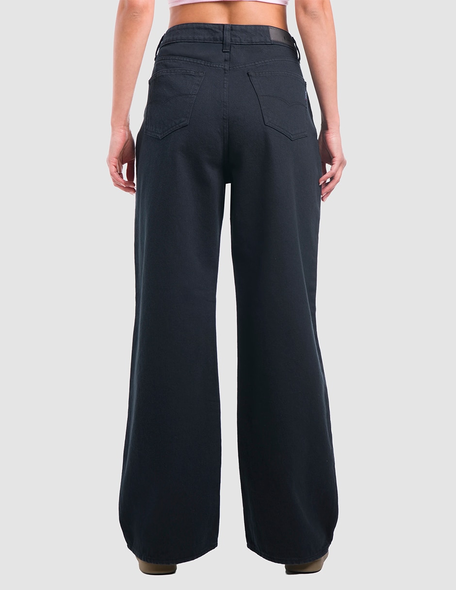 Jeans wide leg Oggi Black corte amplio para mujer