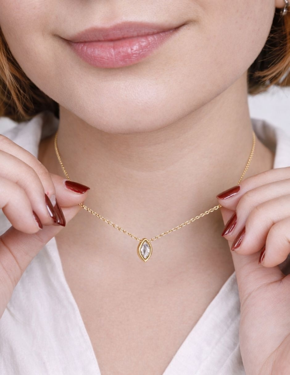 Collar yoiko aurea golden de aleación metálica