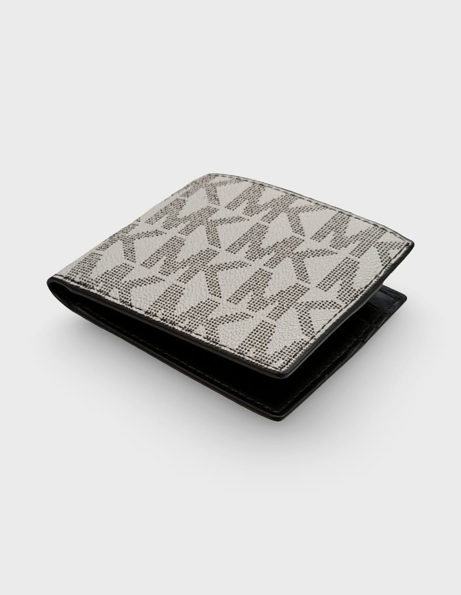 Cartera jet set slim bifold para hombre 6